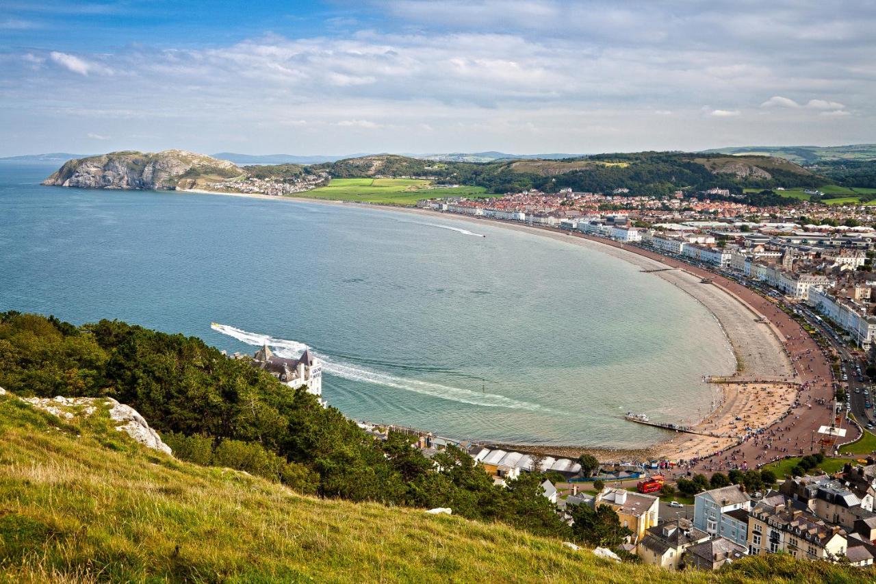 The Broadway Hotel Llandudno Exterior foto